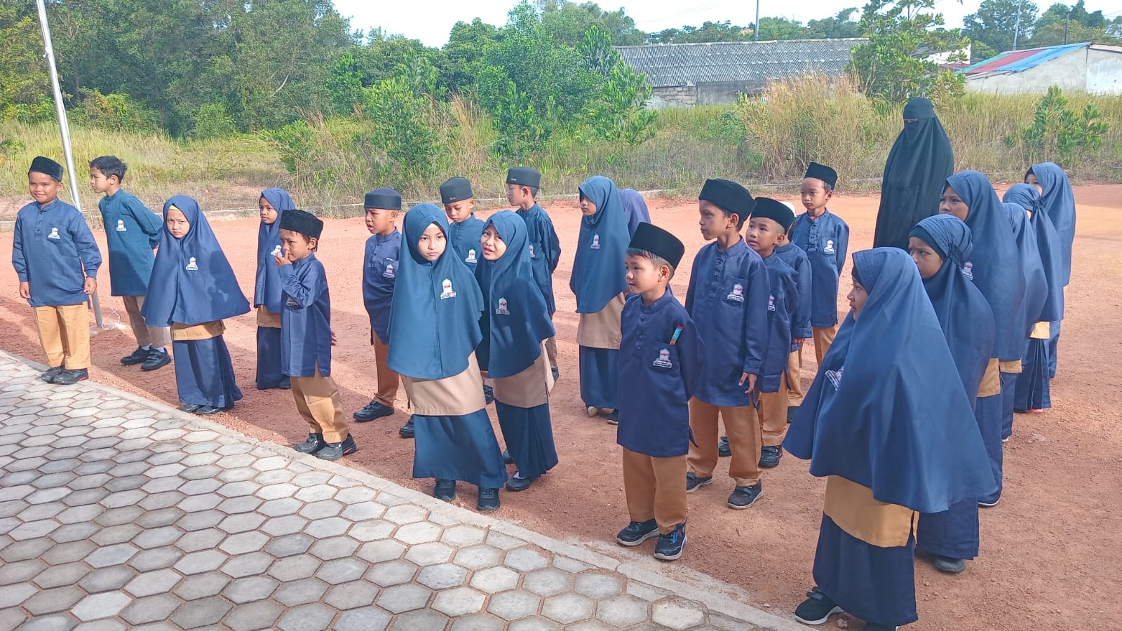 PKBM STQ Al-Muzaniy